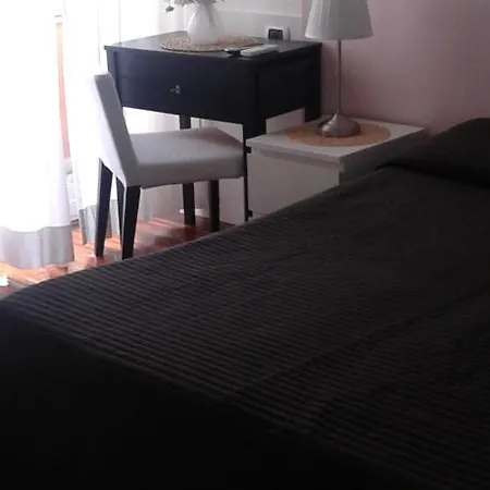 Pensión The Pope's Window