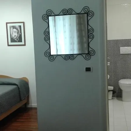 The Pope's Window Rzym