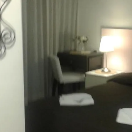 The Pope's Window 4*